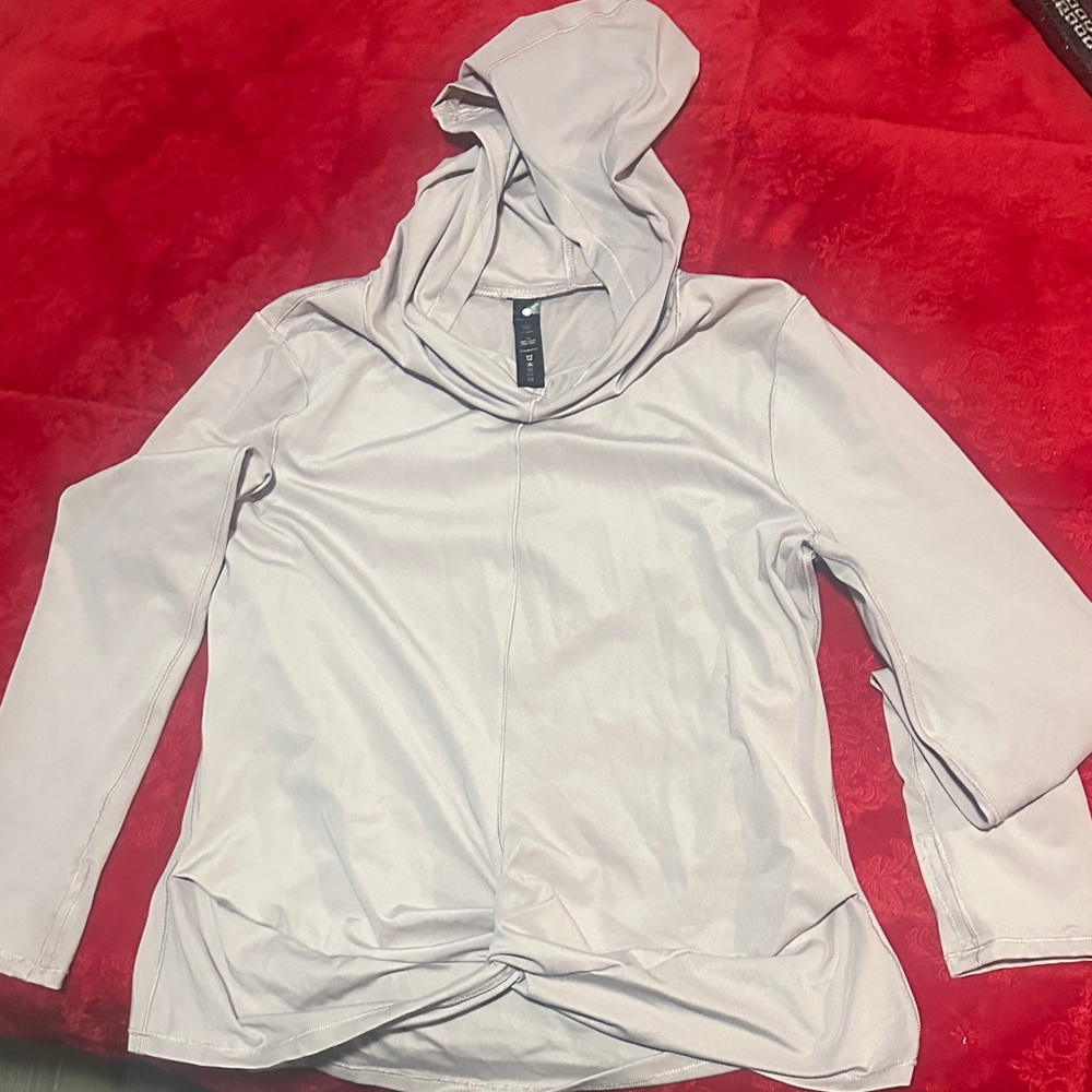 Yogalicious Pale Mauve Hooded Long Sleeve Top